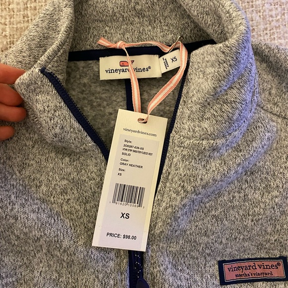 Vineyard Vines Vest - Picture 7 of 9